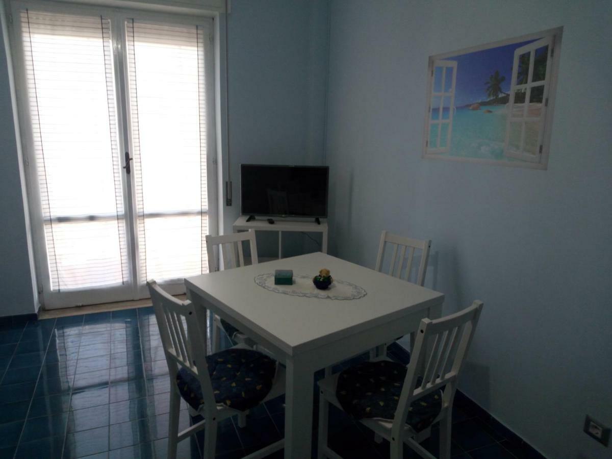 La Casa Di Annisa Apartment Maiori Luaran gambar