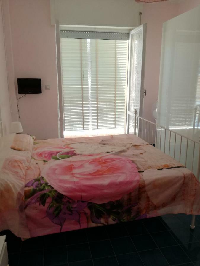 La Casa Di Annisa Apartment Maiori Luaran gambar
